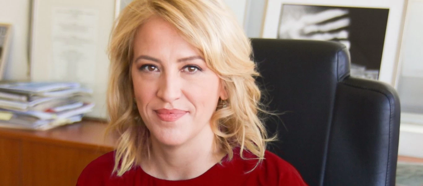 «Σφαλιάρα» από τον Μ.Λαζαρίδη στη Ρ.Δούρου: «Περιμένουμε ένα συγγνώμη για τους 125 νεκρούς στο Μάτι έστω και με sms»